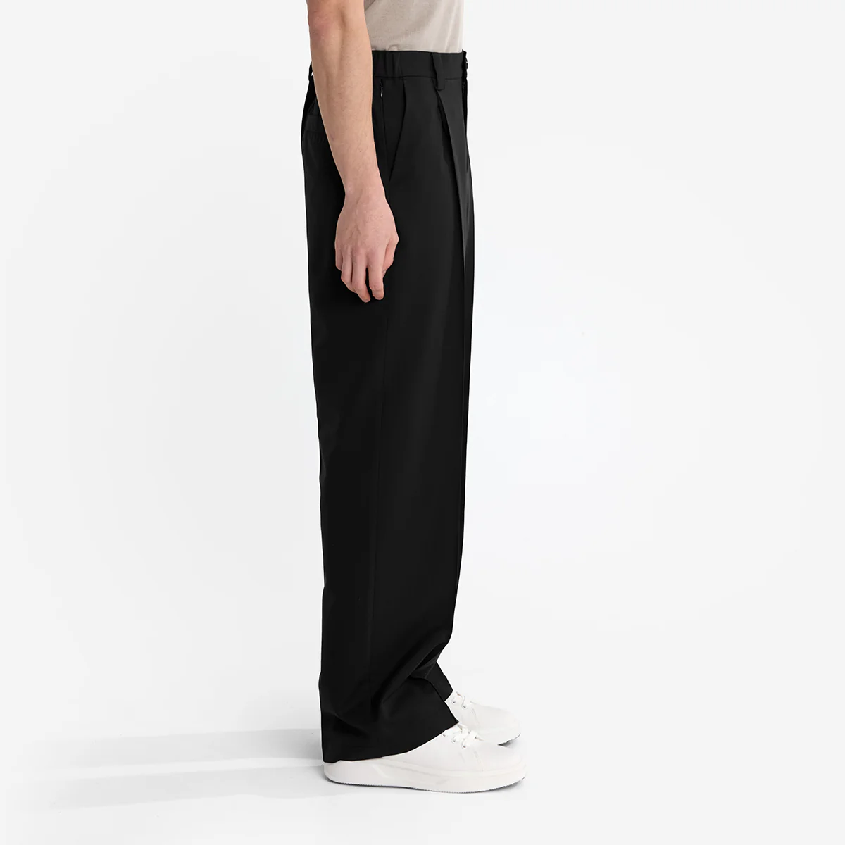 The Travel Uniform Pant - Midnight - Image 11